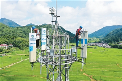 未来五年,每万人拥有5G(含5G-A)基站数再增16个——5G携手6G,推动信号“升格拓维”(未来5年信息通信新图景①)
